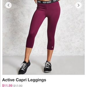 Forever 21 Maroon cropped leggings